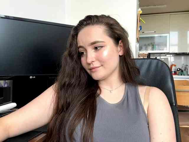 EmillyCarte webcam