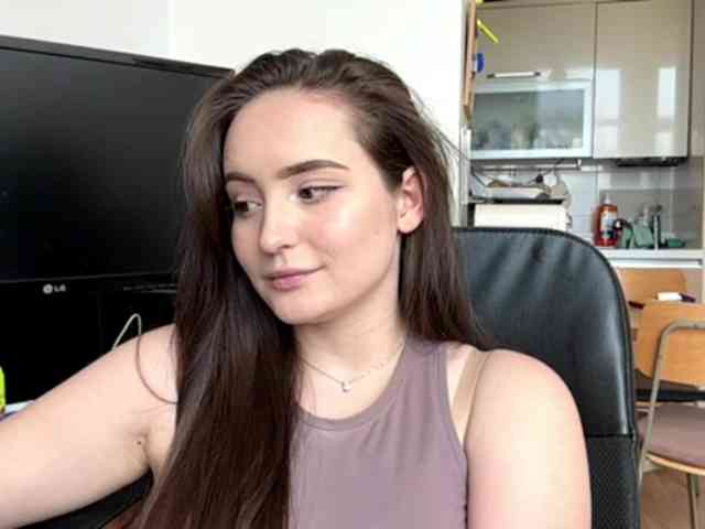 EmillyCarte webcam