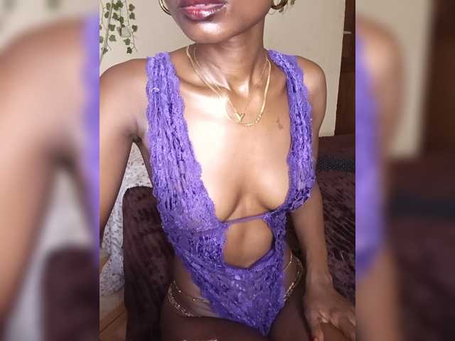 -Mirage live cam on BongaCams