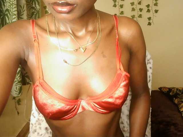 -Mirage live cam on BongaCams