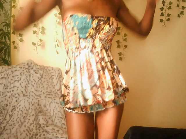 -Mirage live webcam show