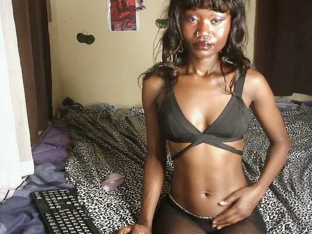 -Mirage live cam on BongaCams