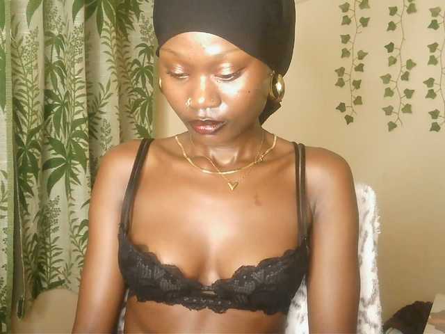 -Mirage live cam on BongaCams