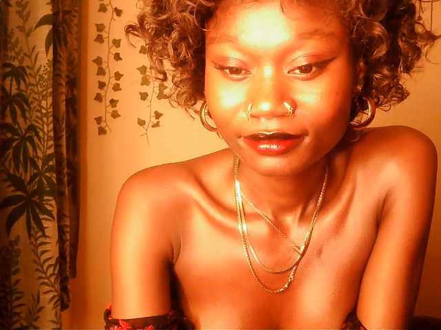 -Mirage live cam on BongaCams