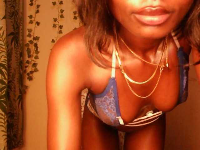 -Mirage live cam on BongaCams