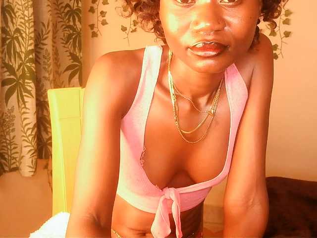 -Mirage live cam on BongaCams