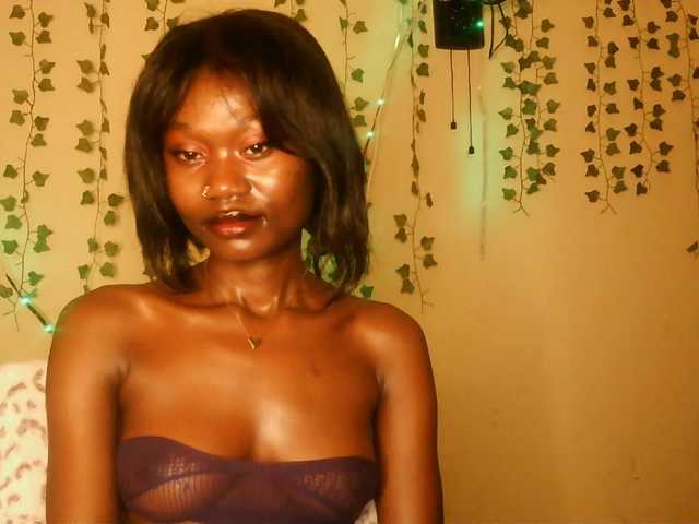 -Mirage live cam on BongaCams