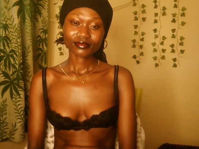 -Mirage live cam on BongaCams