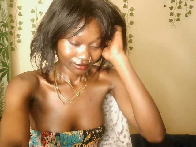 -Mirage live cam on BongaCams