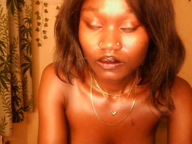 -Mirage live cam on BongaCams