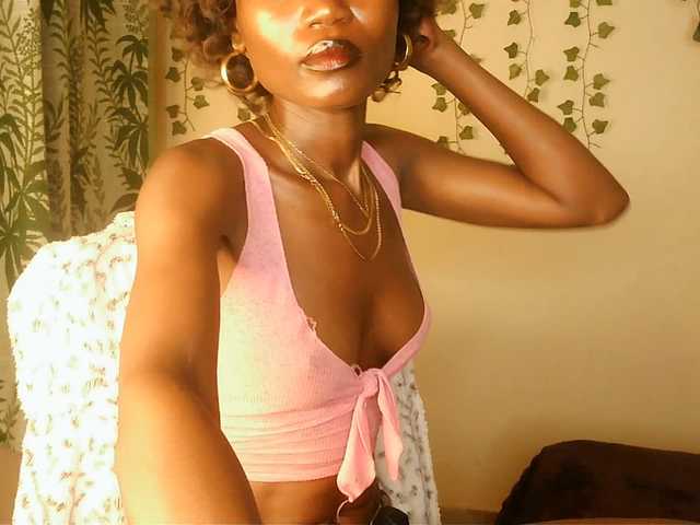 -Mirage live cam on BongaCams