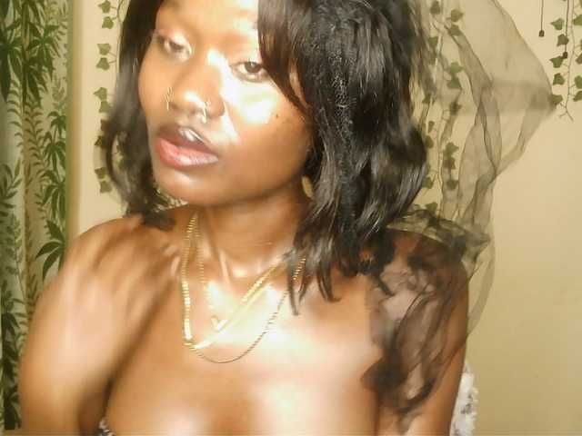-Mirage live cam on BongaCams