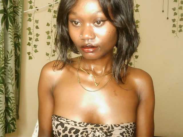 -Mirage live cam on BongaCams