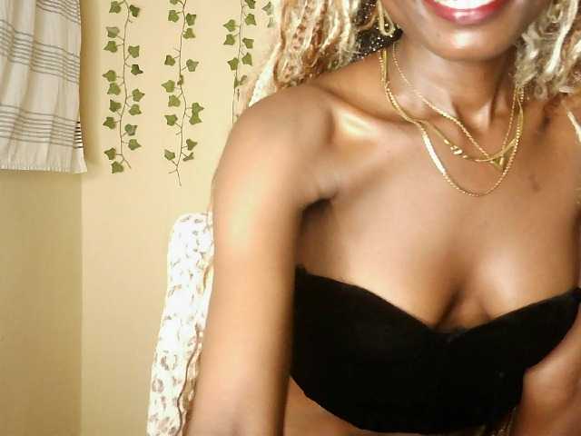 -Mirage live cam on BongaCams
