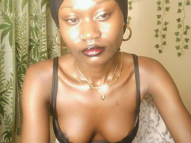 -Mirage live cam on BongaCams