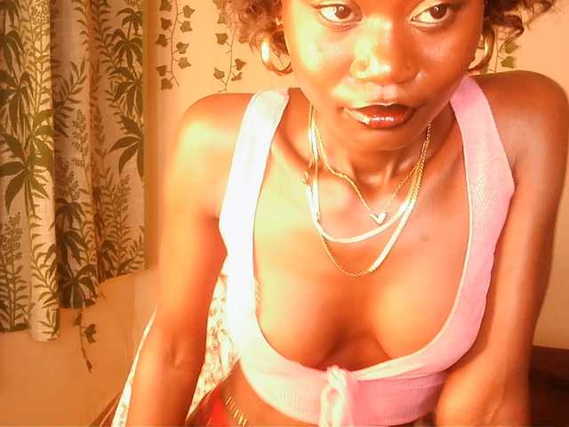 -Mirage live cam on BongaCams