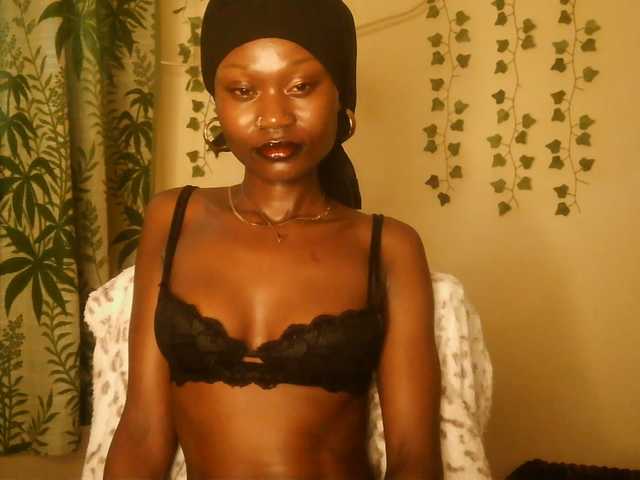 -Mirage live cam on BongaCams