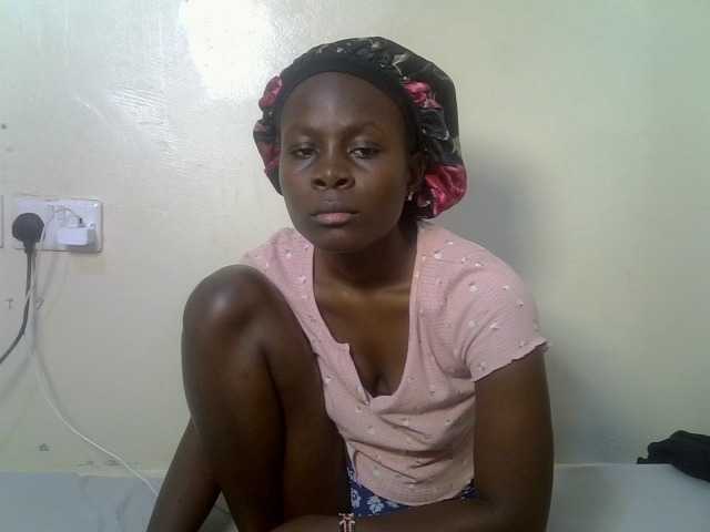 Veesquirt's BongaCams show and profile