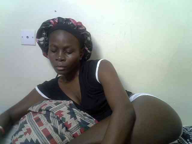 Veesquirt Live Webcam on BongaCams