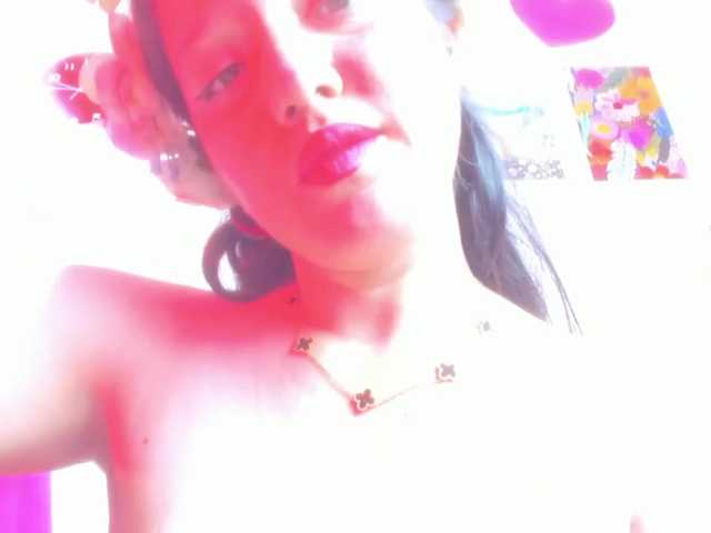 NaharaSoller live cam on BongaCams