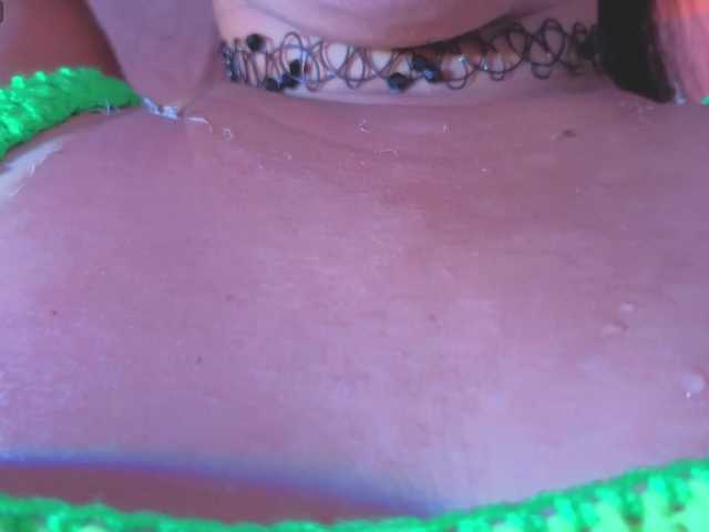 NaharaSoller live cam on BongaCams