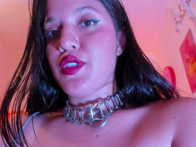 NaharaSoller live cam on BongaCams