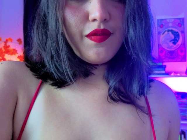 NaharaSoller live cam on BongaCams