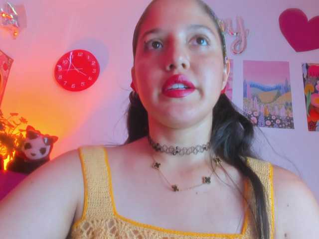 NaharaSoller live cam on BongaCams