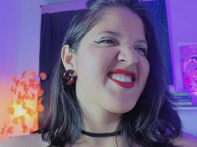 NaharaSoller live cam on BongaCams
