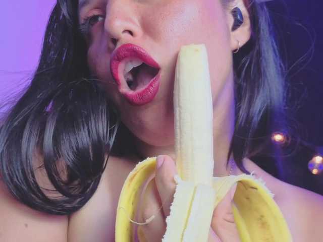 NaharaSoller live webcam show