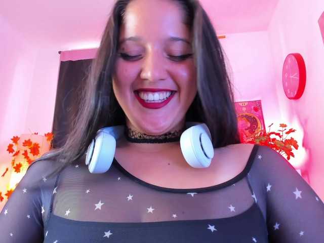 NaharaSoller live cam on BongaCams