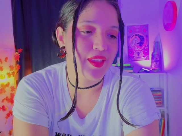 NaharaSoller live cam on BongaCams