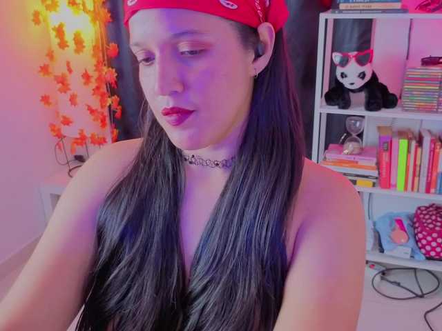 NaharaSoller live cam on BongaCams