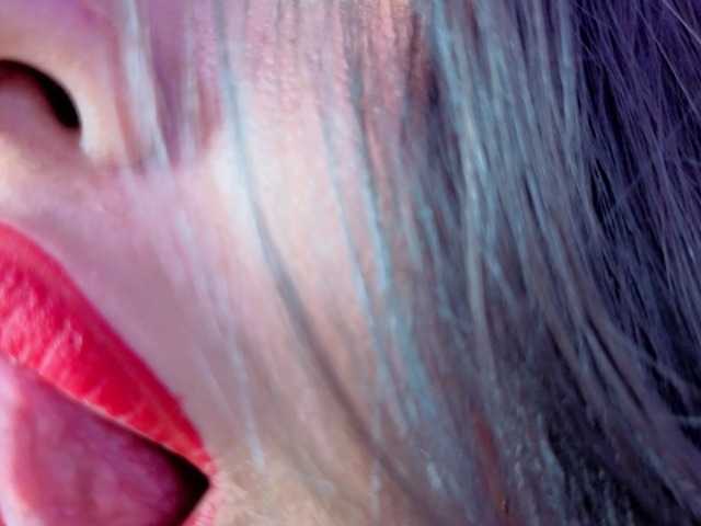NaharaSoller live cam on BongaCams