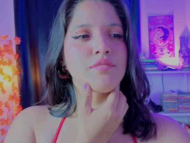 NaharaSoller live cam on BongaCams