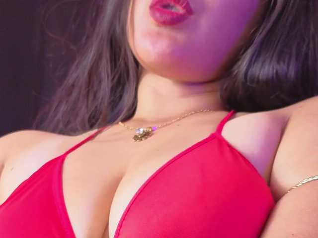 NaharaSoller, 22 y/o - Live Cam on BongaCams