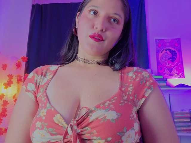 NaharaSoller live cam on BongaCams