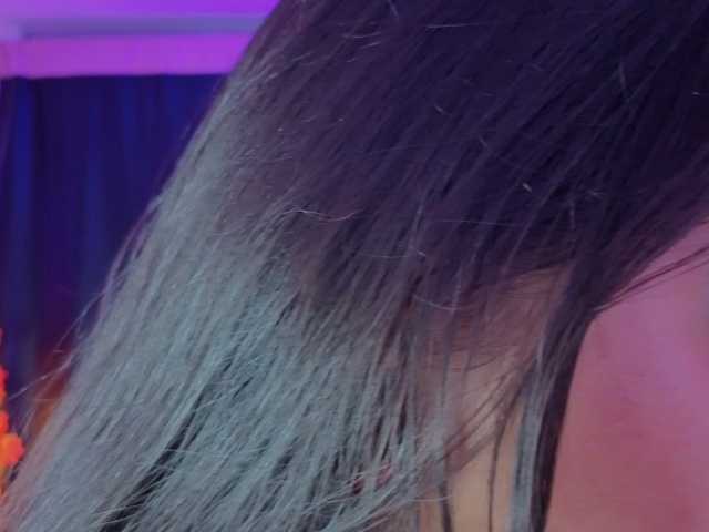 NaharaSoller live cam on BongaCams