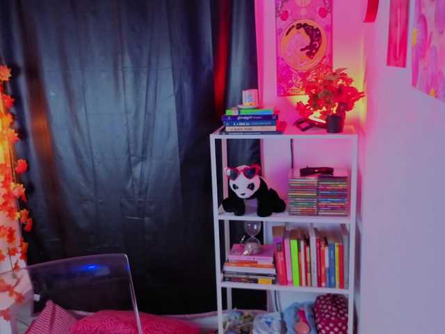 NaharaSoller live cam on BongaCams