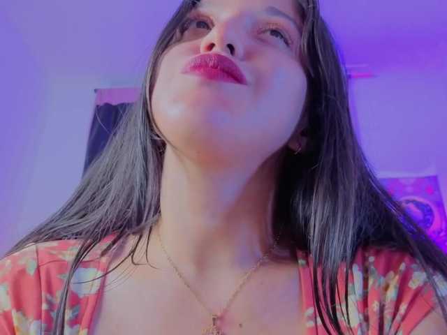 NaharaSoller live cam on BongaCams