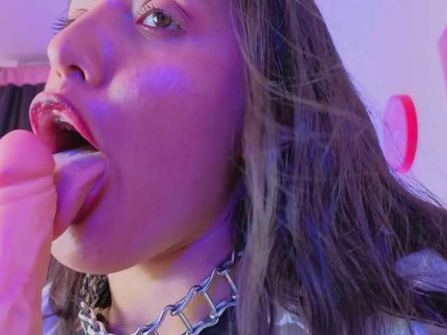 NaharaSoller live cam on BongaCams
