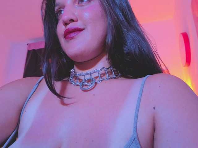 NaharaSoller live cam on BongaCams