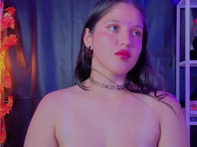 NaharaSoller live cam on BongaCams
