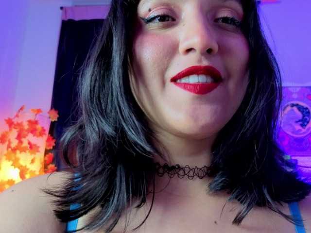 NaharaSoller live cam on BongaCams