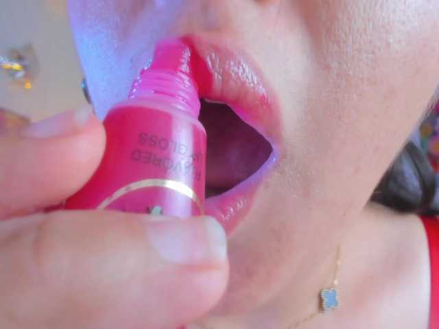 NaharaSoller live cam on BongaCams