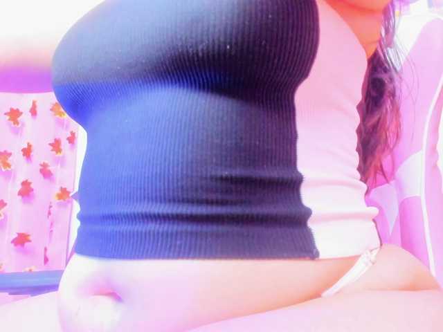 NaharaSoller live cam on BongaCams
