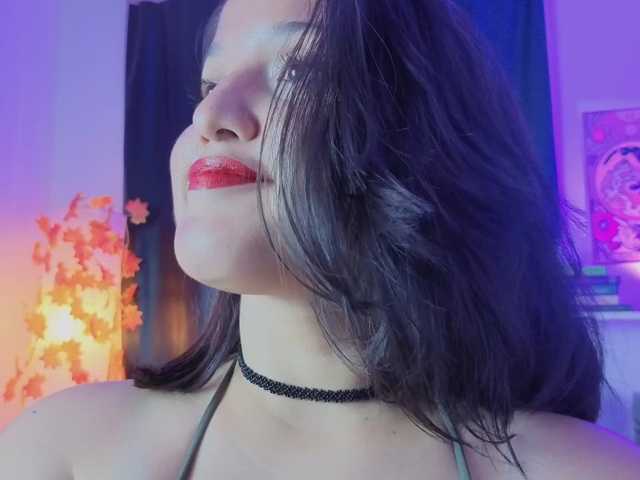 NaharaSoller live cam on BongaCams