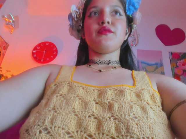 NaharaSoller live cam on BongaCams