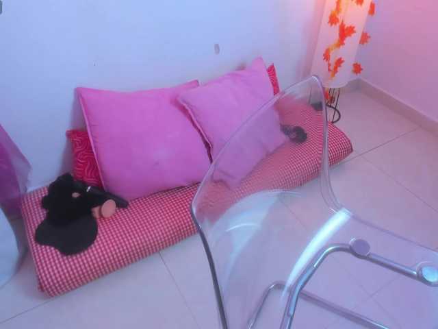 NaharaSoller live cam on BongaCams