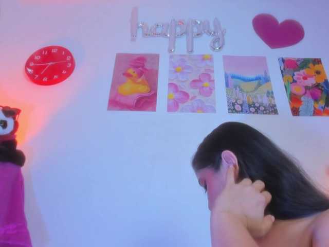 NaharaSoller live cam on BongaCams